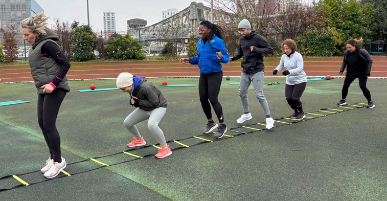 Séance Athlé-Fit avec ateliers de coordination sur échelle